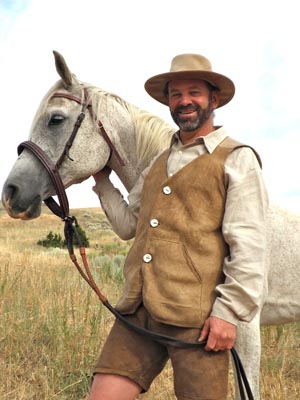 Braintan Buckskin Clothing Intensive: Sew your own buckskin clothing